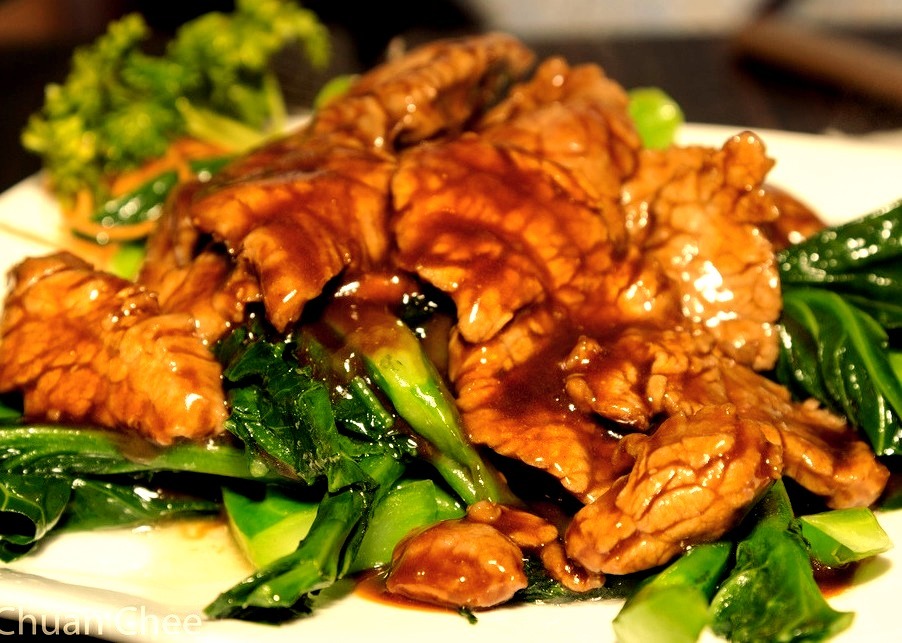 Sauteed Beef with Chinese Broccoli